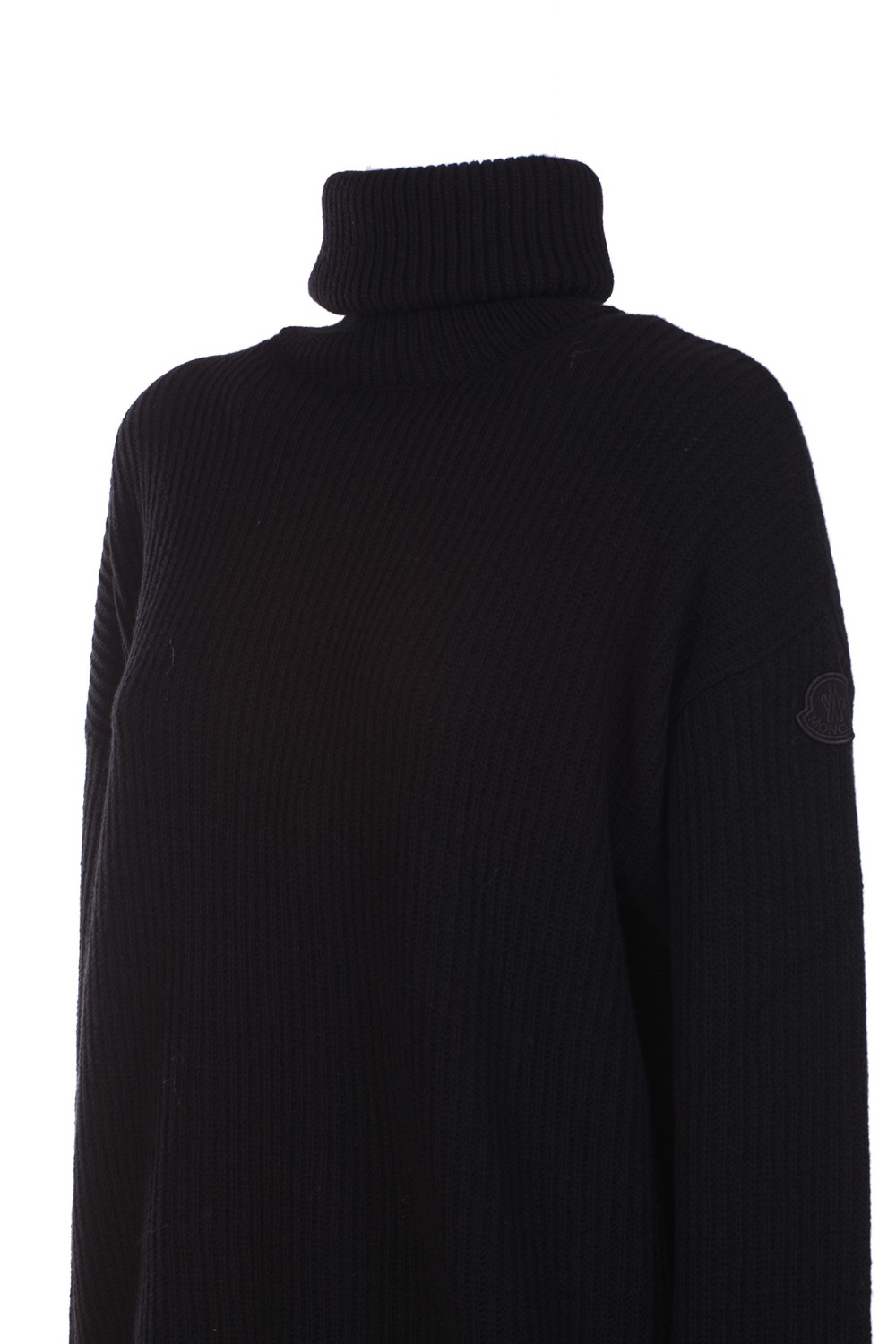 shop MONCLER Saldi Pull: Moncler maglia a collo alto in lana con logo.
Profilo in contrasto sul fondo della amglia.
Composizione: 100% lana vergine.
Fabbricato in Bulgaria.. 9F00005 M1115-999 number 214488